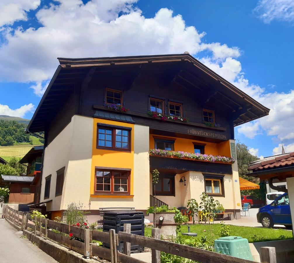 Pension Zu Hause Uttendorf Esterno foto