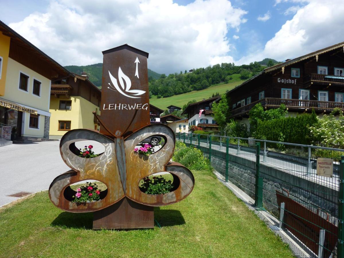 Pension Zu Hause Uttendorf Esterno foto
