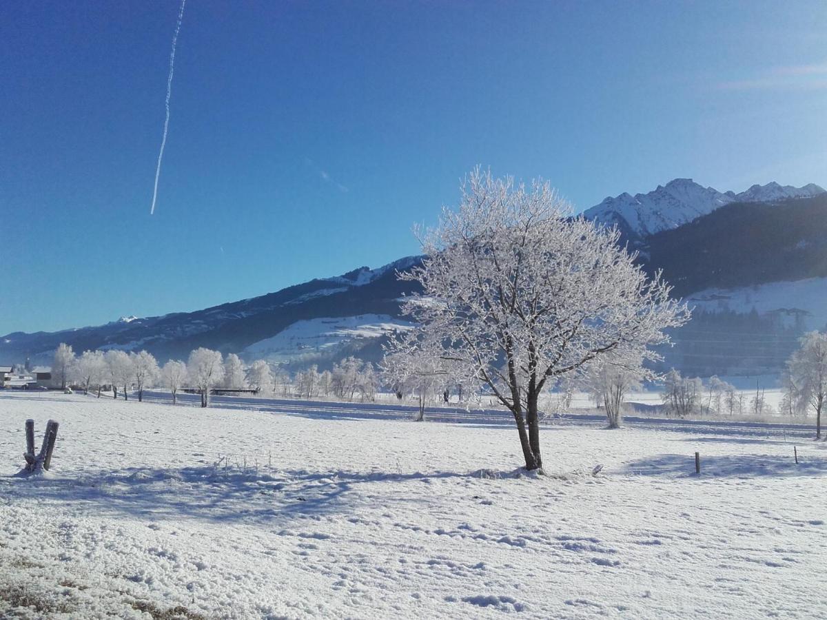 Pension Zu Hause Uttendorf Esterno foto