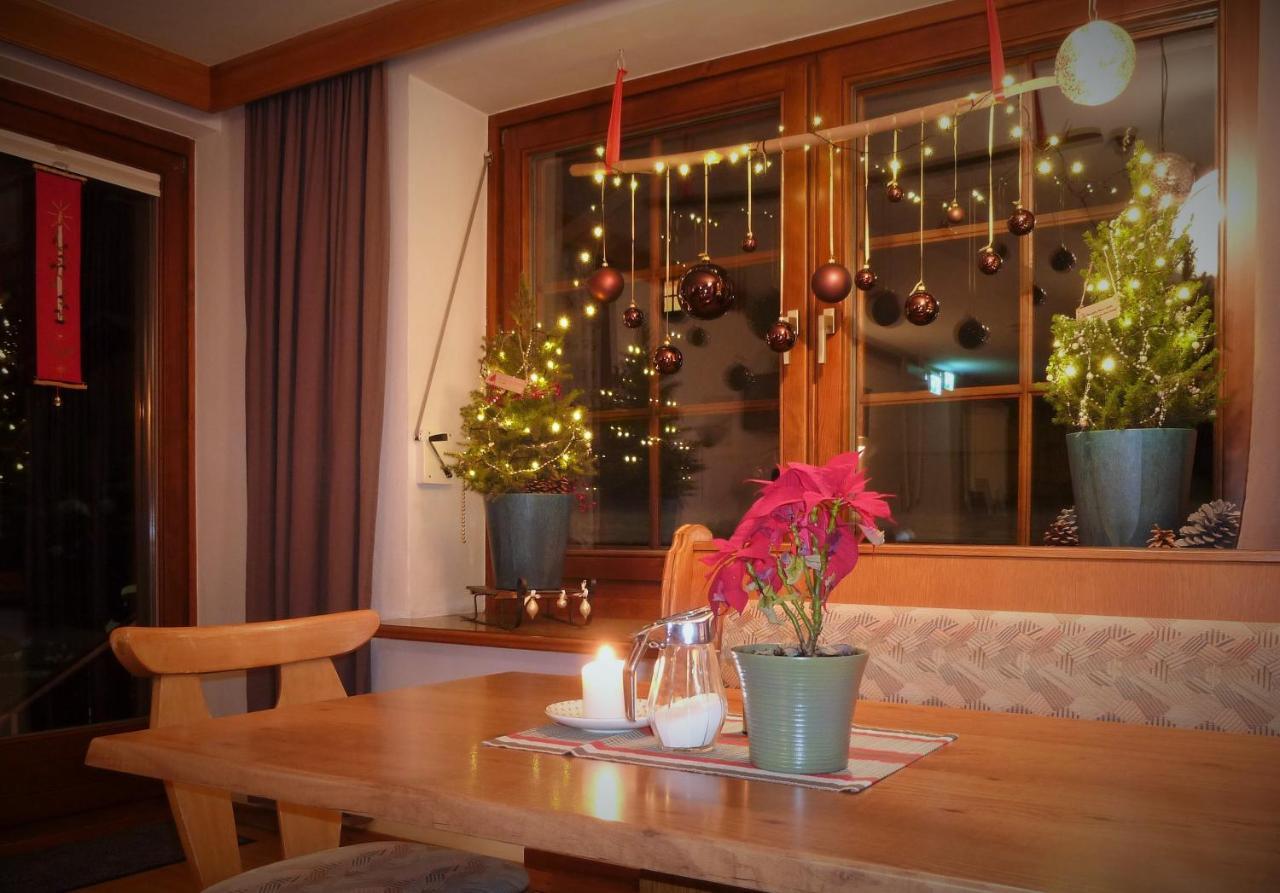 Pension Zu Hause Uttendorf Esterno foto